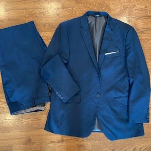 Men’s Navy Suit